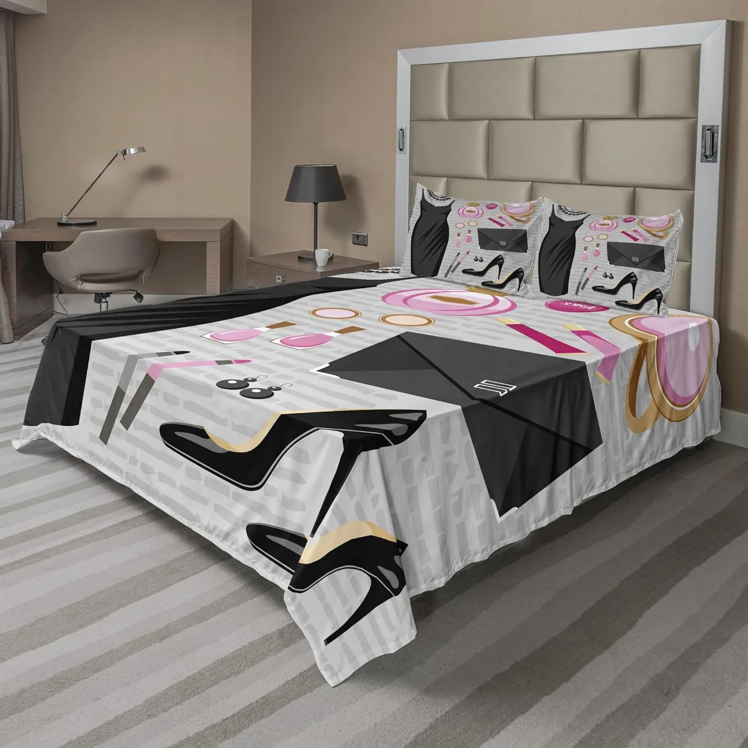 Ambesonne Heels and Dresses Sheet Set, Black Smart Cocktail Dress Perfume Make up Clutch Bag, Fitted and Flat Sheet with Pillowcases Bedding Accent 4 Piece Set, King, Pale Brown Pale Pink