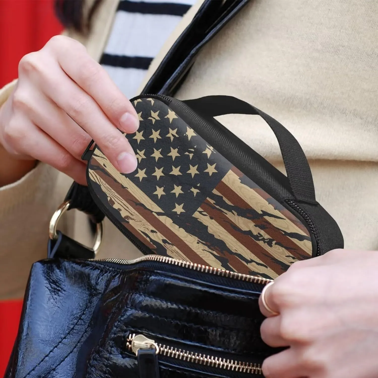 American US Flag Insulin Pen Cooler Travel Case Waterproof Diabetic Medication Insulated Cool Organizer for Insulin Pen and Other Diabetic Supplies Easy to Use & Carry