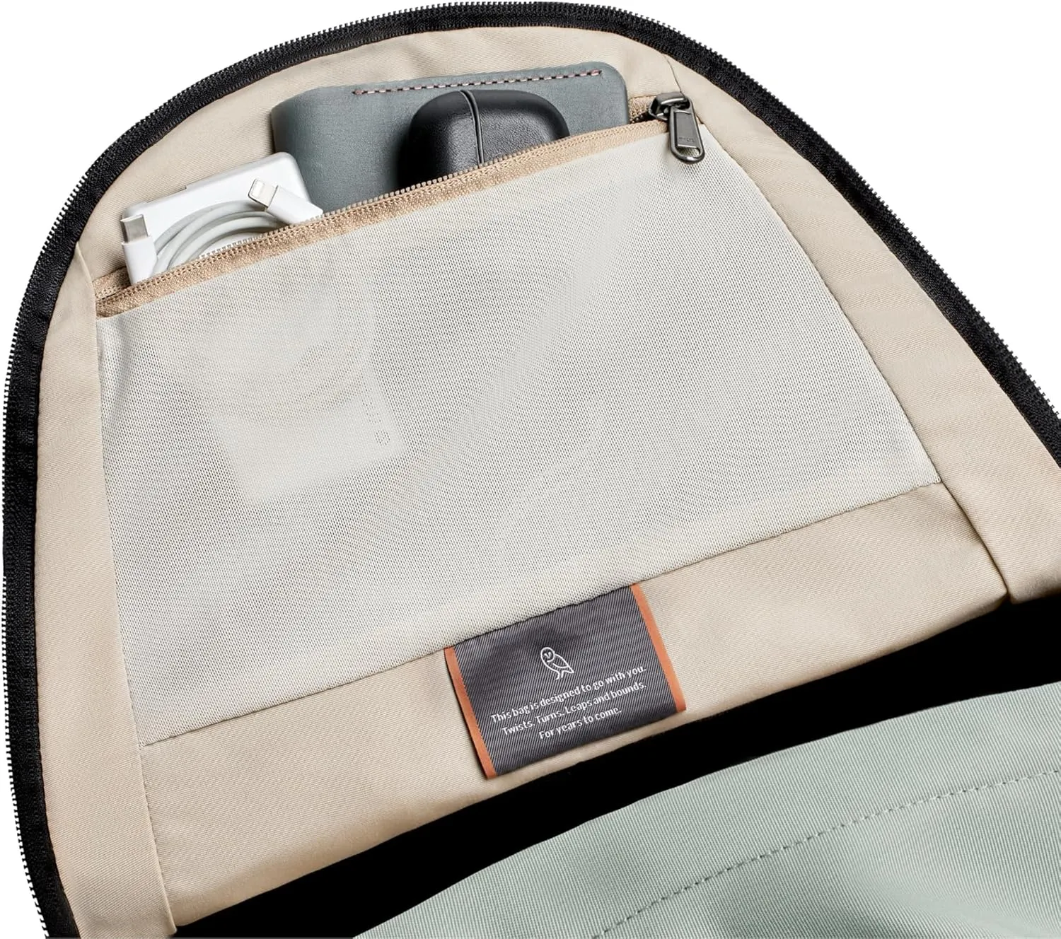 Bellroy Classic Backpack 2nd Edition (Unisex Backpack, 20L) - Eucalyptus
