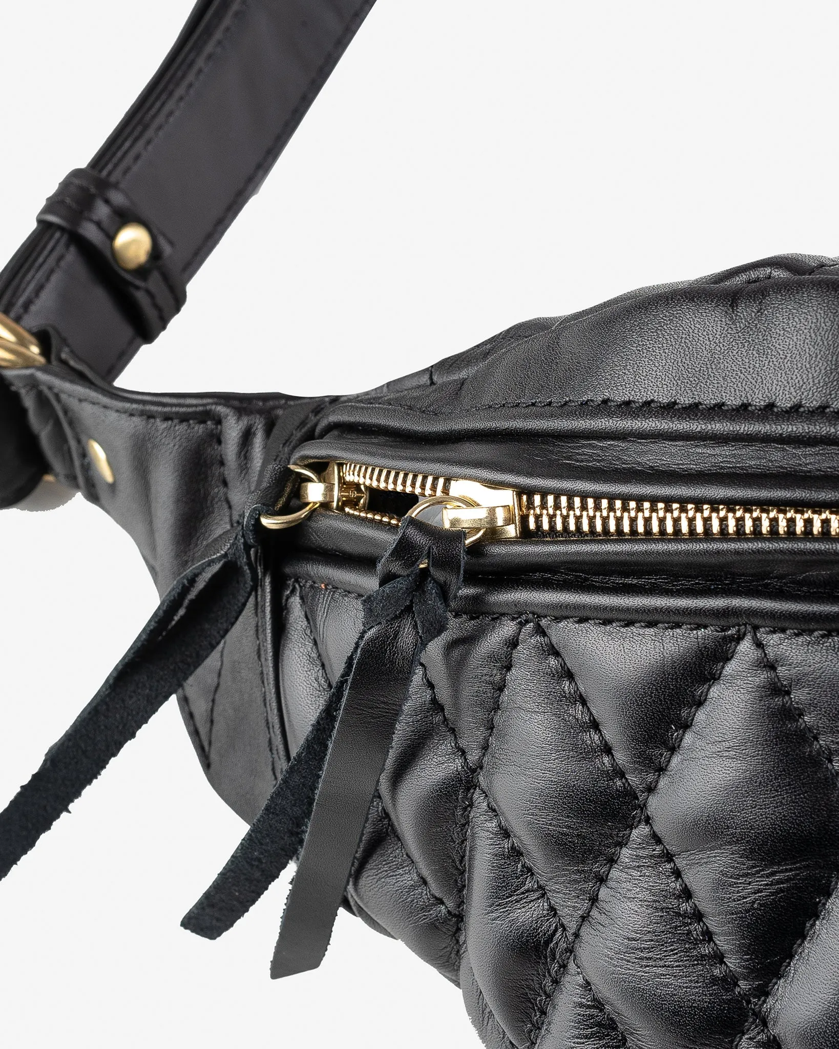 Diamond Stitched Leather Waist Bag - Black