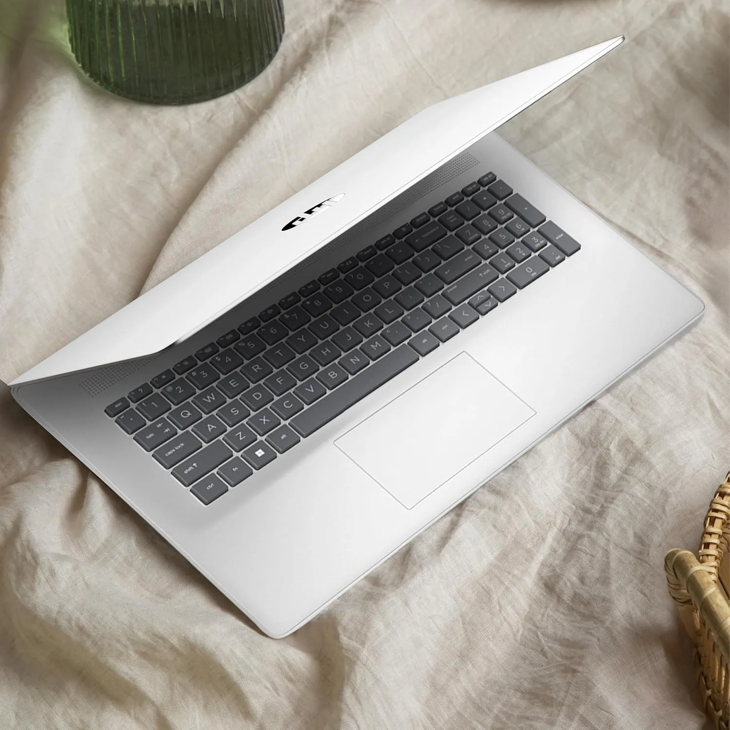 HP 17 Laptop, Intel Celeron N4120 Processor, 17.3’’ HD  Touchscreen Display, 32GB RAM,1TB SSD, Intel UHD Graphics, Backlit Keyboard, Windows 11 Home, Fatcayes Accessory, Diamond White (Renewed)