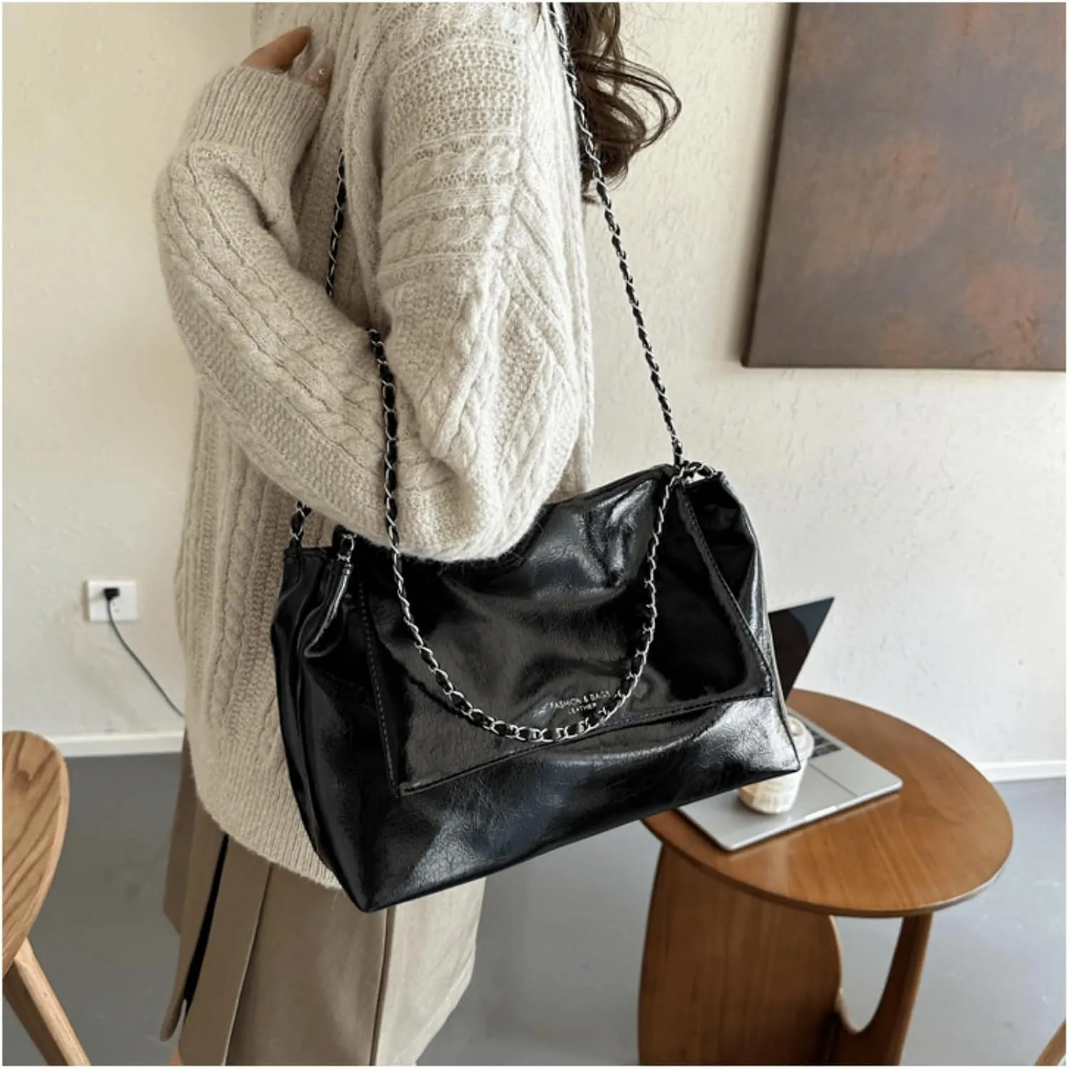 Large Crossbody Bags for Women, Tote Bag for Women Womens Shoulder Bags Chain Purse Designer Handbags for Women