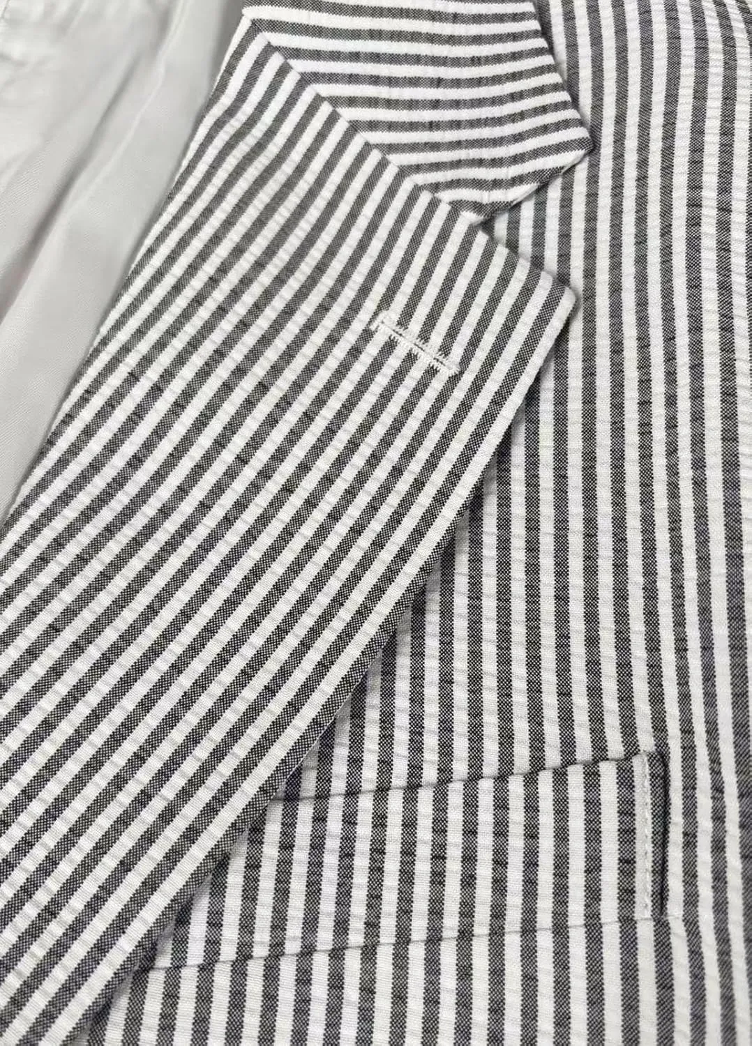 Leisure Mens Striped Seersucker Slim Fit Suit Grooms Lightweight Sear Sucker Suit for Wedding