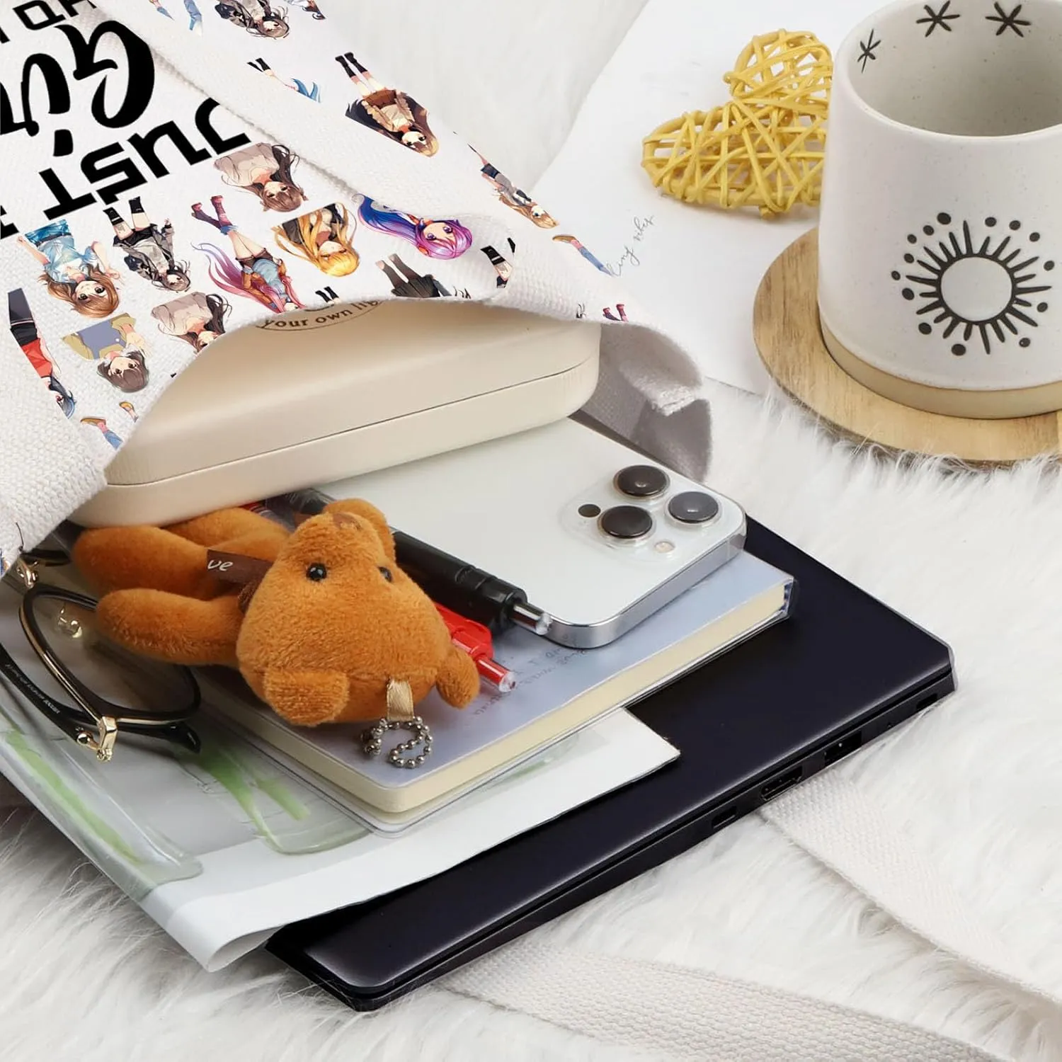 LEVLO Anime Fans Make up Bag Anime Lover Gift Anime Cosmetic Make up Bag For Women Cartoon Anime Makeup Bag (Love Animes Full Tote)