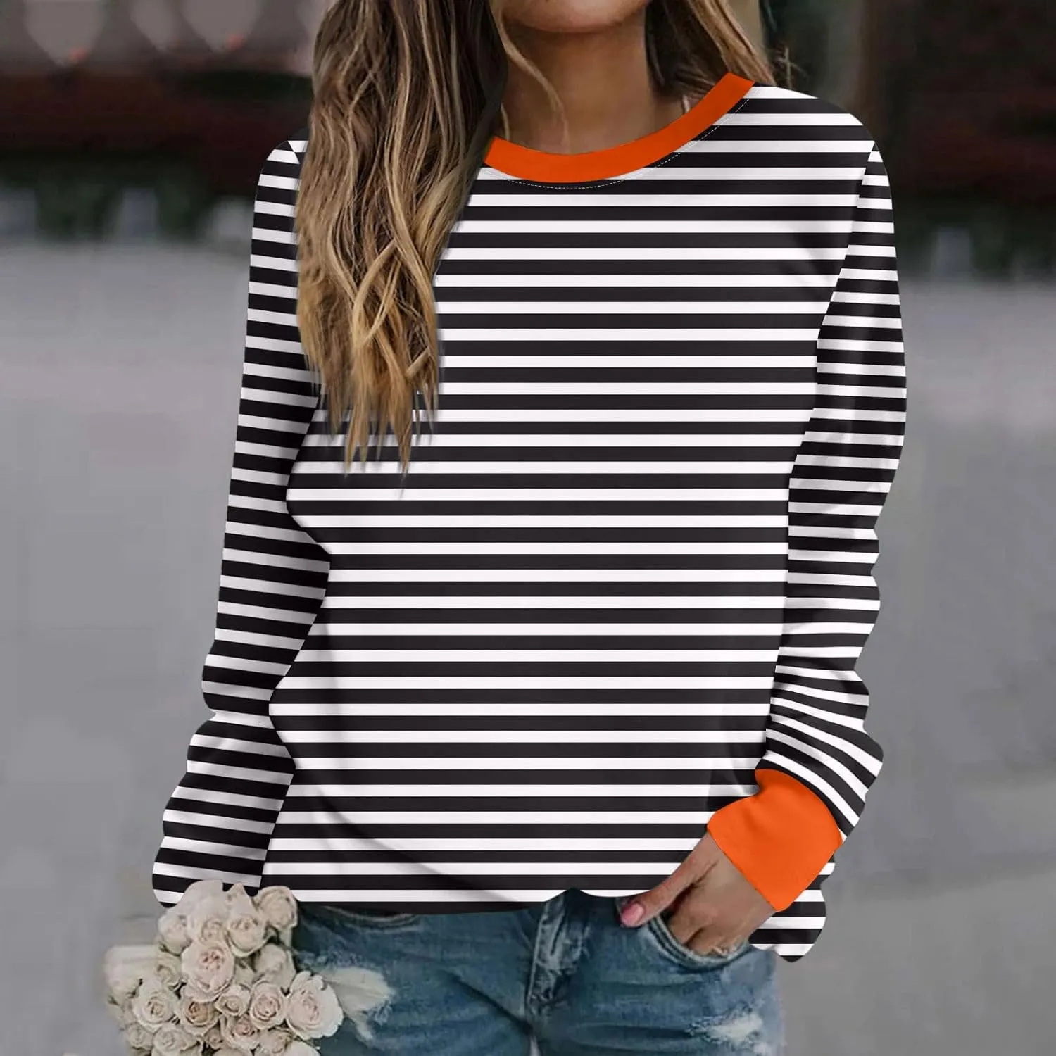 Long Sleeve T Shirts for Women Crewneck Causal Striped Blouse Tops Fall Fashion Vacation Pullover Ladies Clothes 2024