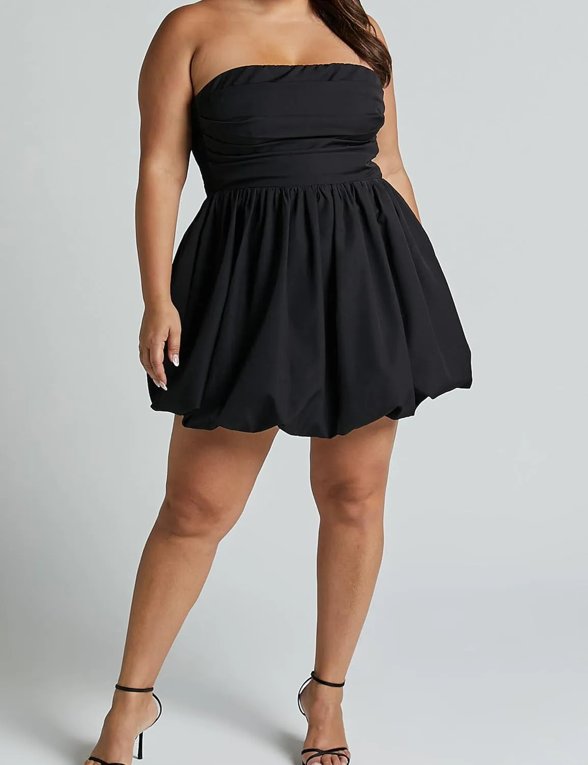 MISSACTIVER Women's Strapless Tube Top Mini Dress Ruched Sleeveless Off Shoulder Flared Short Dress Summer Party Club Dresses