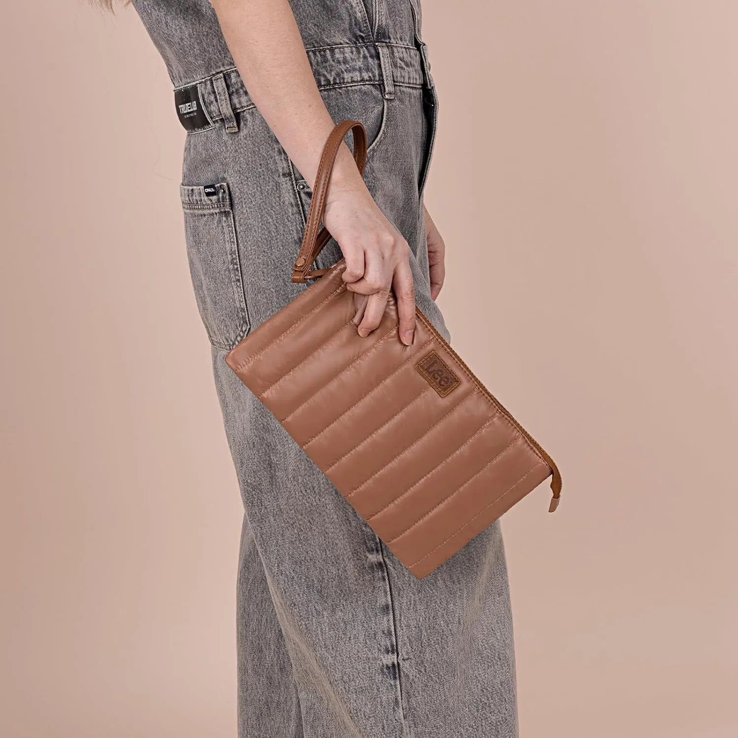 Montana West x Lee Large Wristlet Purse for Women Quilted Puffer Clutch Slim Wallet Handbags Holder Cell Phone Organizer