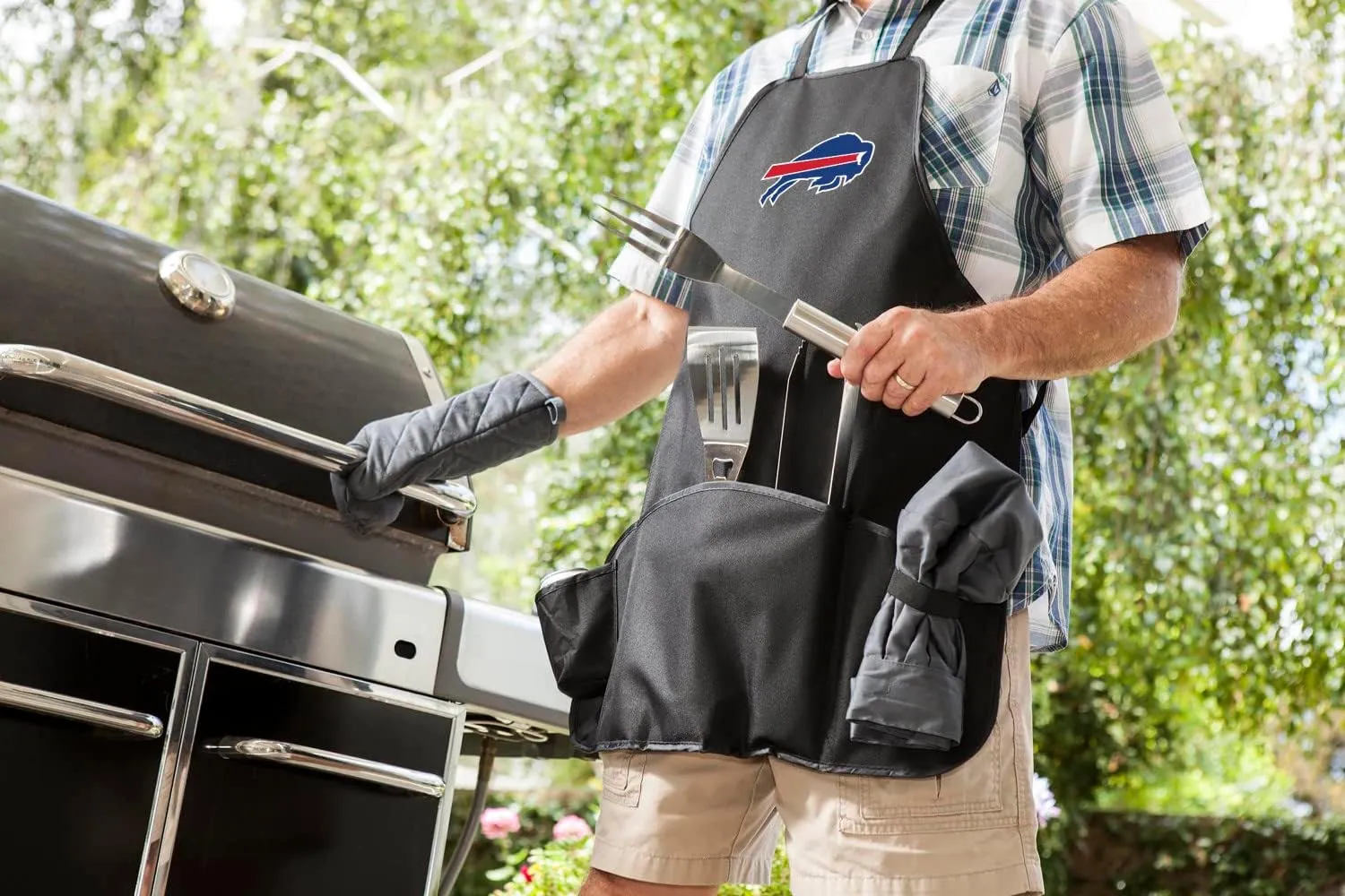 Picnic TIME BBQ Apron Tote Pro Grill Set, (Black with Gray Accents)