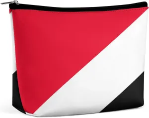 Principality Sealand Flag Travel Friendly Makeup Bag Compact Waterproof Cosmetic Pouch Organizer for Women