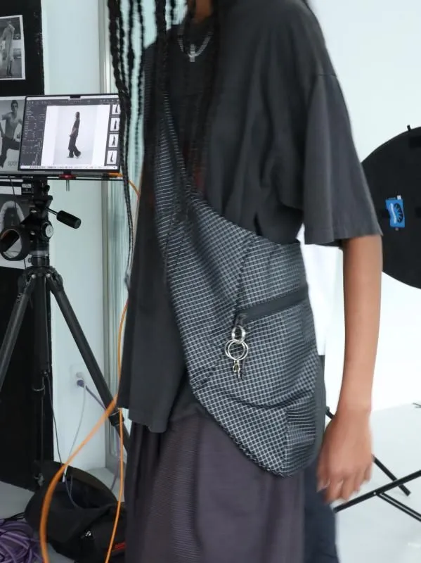 SHOULDER BAG