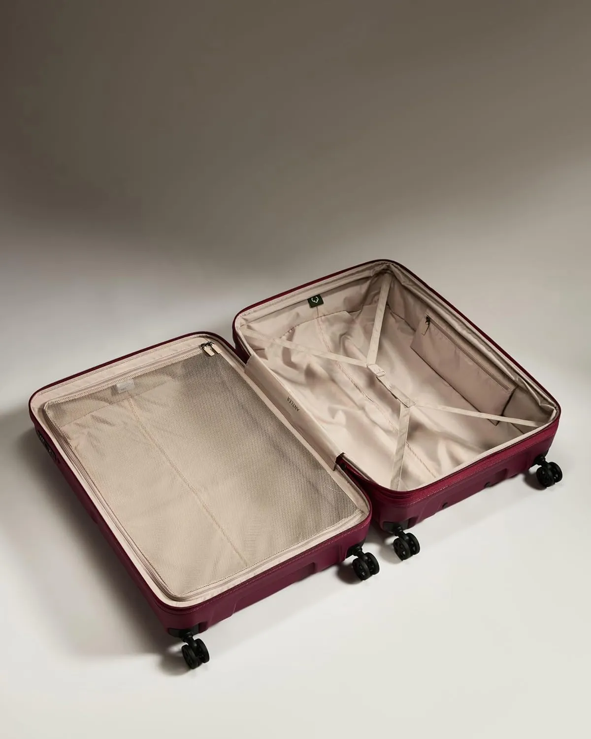 Single Stripe Hardside Luggage 32 Inch Large Suitcase - Durable, Lightweight & Expandable, 4 Spinner Wheels - Adjustable Handle, TSA Lock - Heather Purple