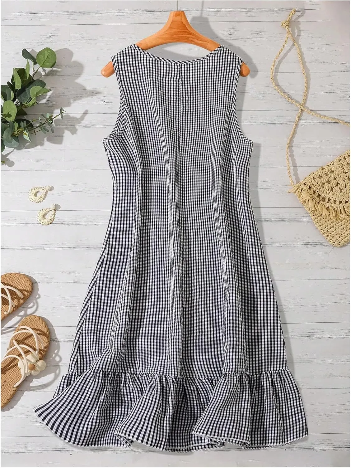 WDIRARA Women's Plus Size Plaid Ruffle Knee Length Dress 3D Floral A Line Tank Dresses