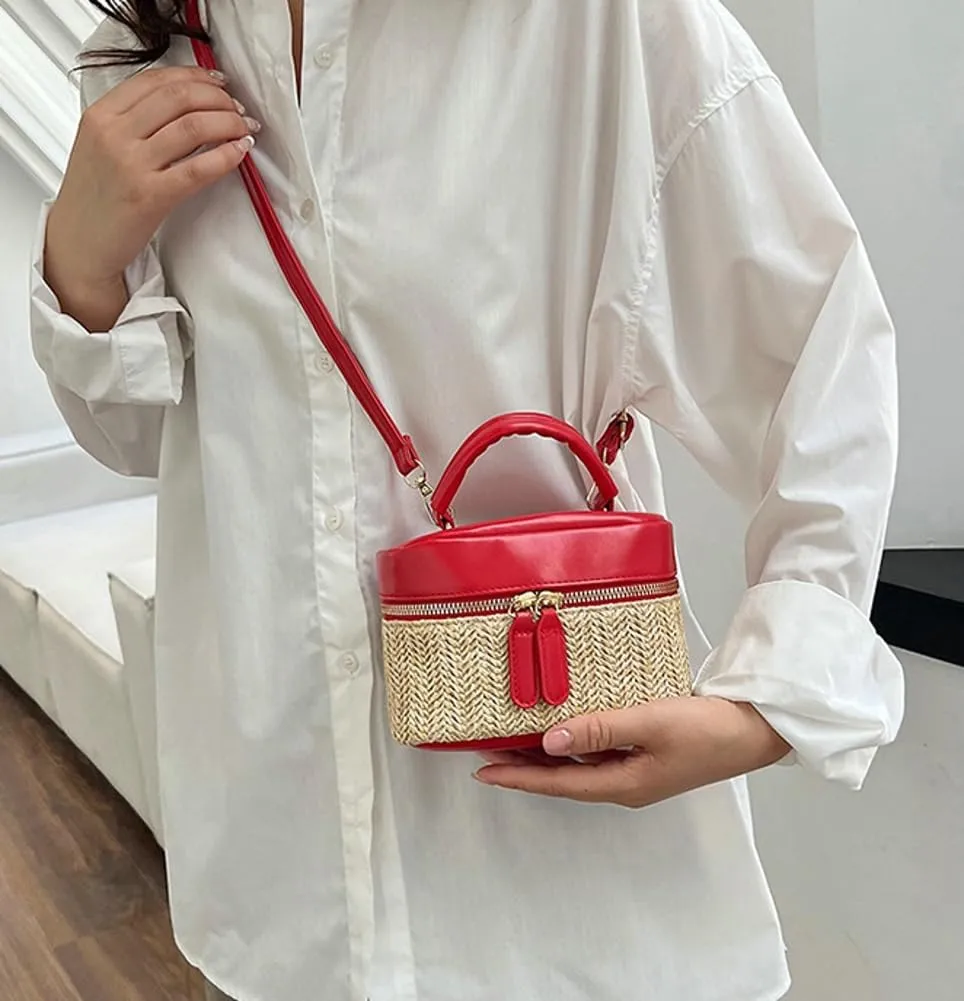 Women Small Summer Beach Tote Shoulder Bags Handwoven Straw Summer Crossbody Bag Makeup Purse Handbags