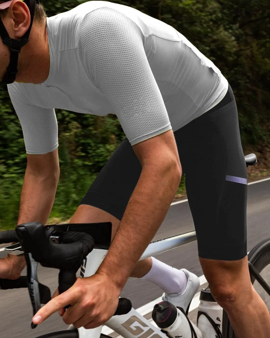 Wulibike Cycling Shorts Men Padded:Tights Highly Elastic Breathable Quick-Drying Road Bike Bicycle Shorts for Men Pockets